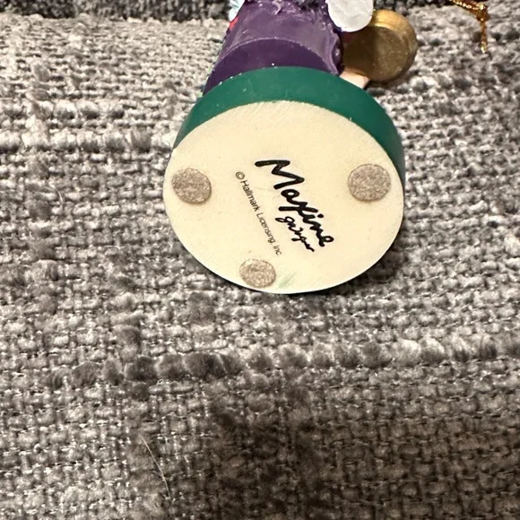 Hallmark Maxine Bah Hum Mug - Picture 5 of 8